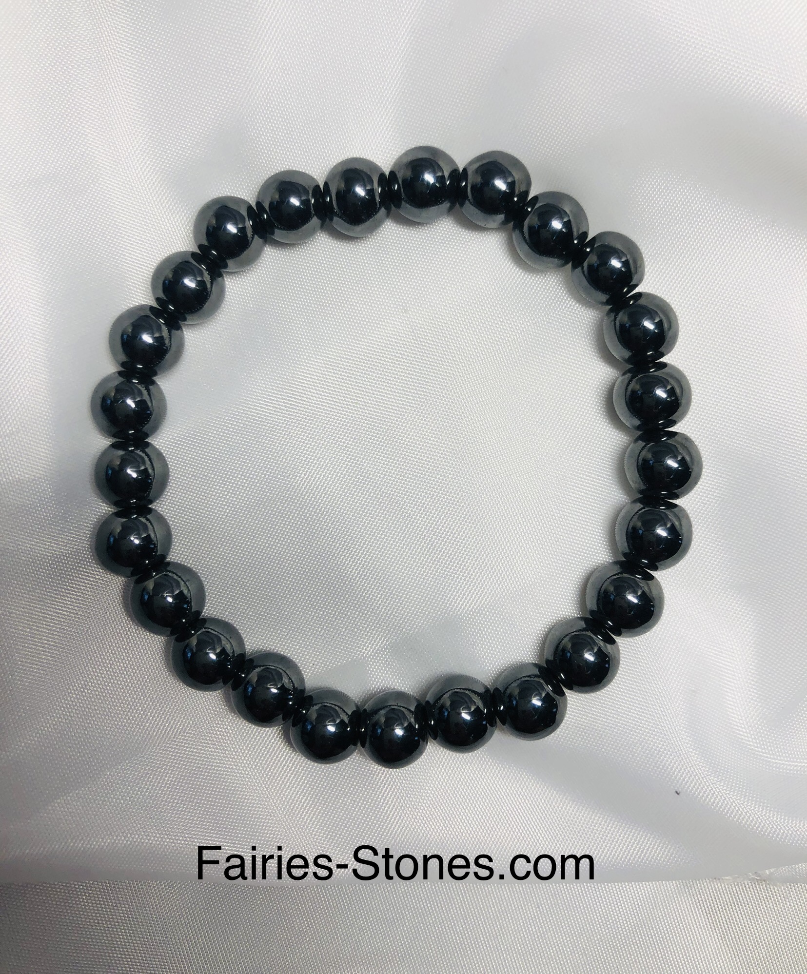 Bracelet en perles d’Hématite – La rassurante