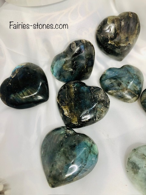 Petit Coeur de Labradorite – Le Petit Bouclier